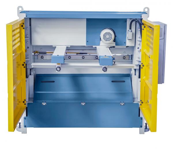 Bernardo MTE 1560 x 6 NCC Motorised guillotine shear